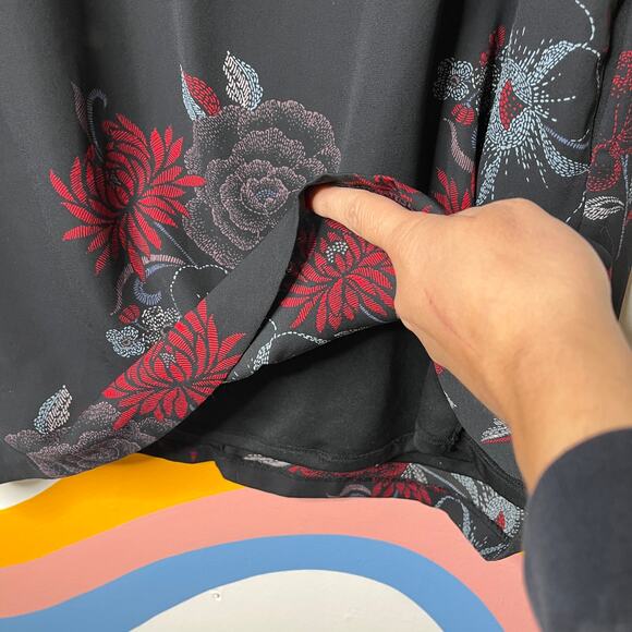 Maurices Dark Floral Dress L Shift Mini Black Red Romantic Long Split Sleeve - Picture 3 of 9